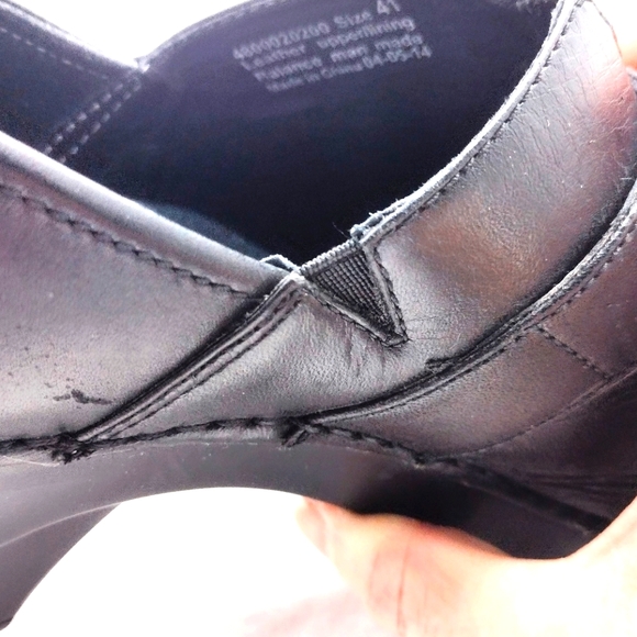 Dansko Tamara Black Leather Slip-On Clogs With Adjustable Strap - Picture 10 of 16